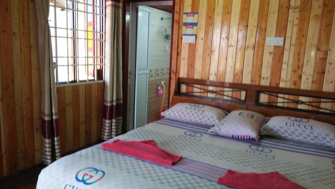 Chalet Kb Wakaf Kayu Κότα Μπάρου Εξωτερικό φωτογραφία